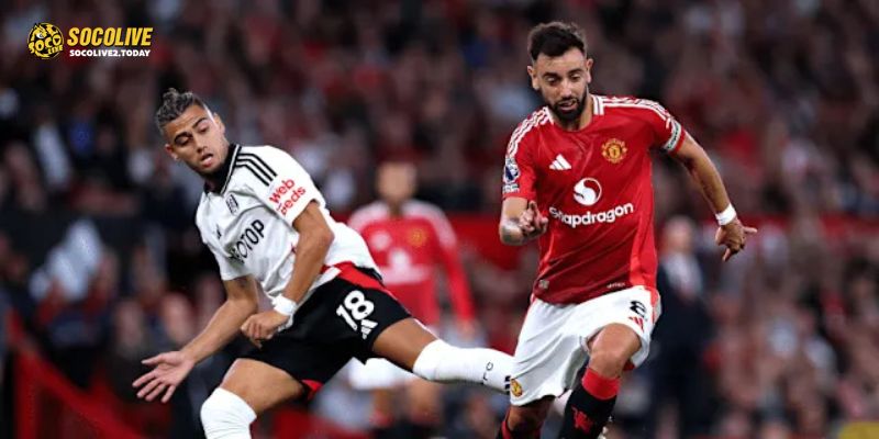 Rashford và Bruno Fernandes sẵn sàng tỏa sáng trên sân khách.